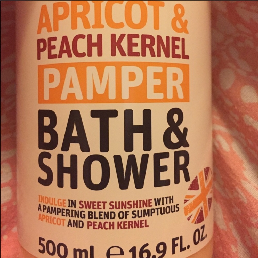 Creighton’s Apricot & Peach Body Wash 16 oz